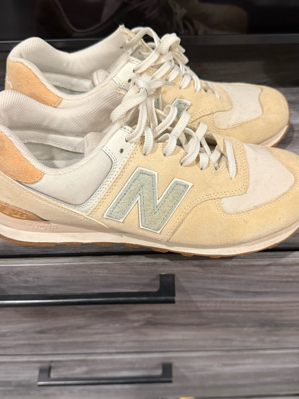 Mens New Balance White Mesh Athletic Shoes